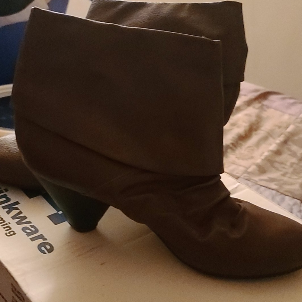 Bootie - Picture 3 of 3